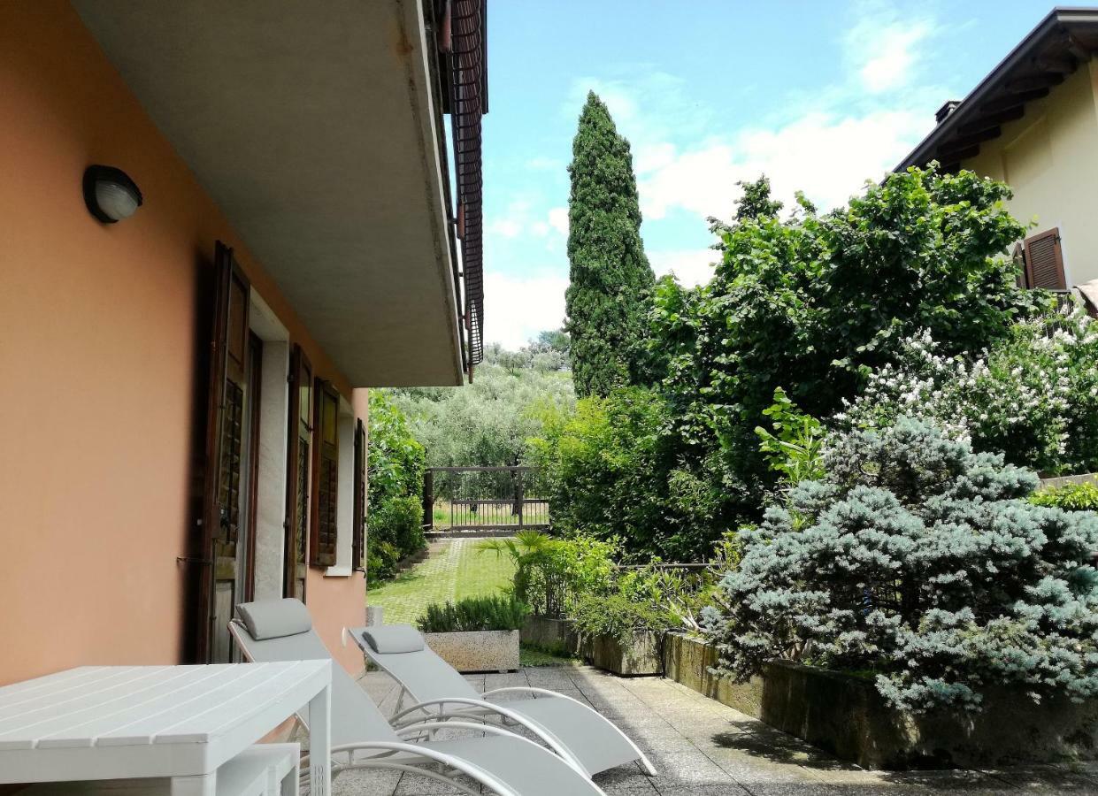 Appartamento Giardino Sugli Ulivi ريفا ديل غاردا المظهر الخارجي الصورة